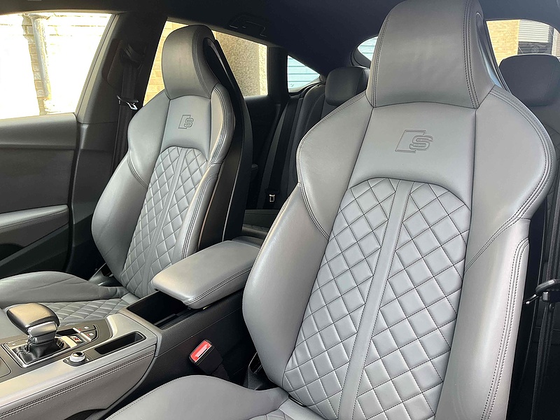 Audi 3.0 TFSI V6 Sportback 5dr Petrol Tiptronic quattro Euro 6 (s/s) (354 ps)