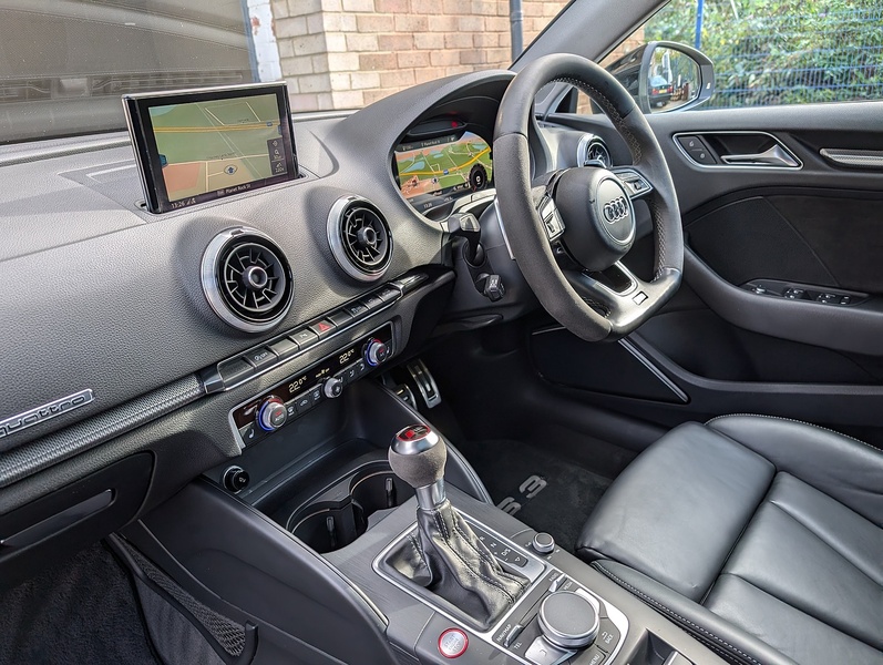 Audi 2.5 TFSI Sportback 5dr Petrol S Tronic quattro Euro 6 (s/s) (400 ps)