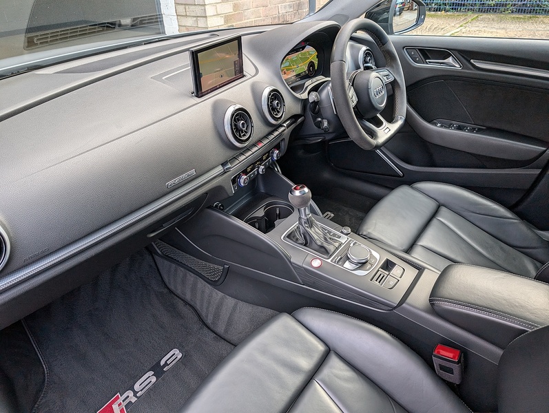 Audi 2.5 TFSI Sportback 5dr Petrol S Tronic quattro Euro 6 (s/s) (400 ps)