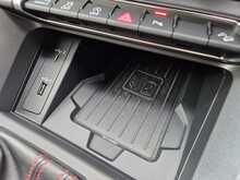 Audi RS Q3 TFSI - U13408