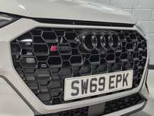 Audi RS Q3 TFSI - U13408