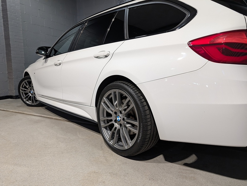 BMW 3.0 335d M Sport Touring 5dr Diesel Auto xDrive Euro 6 (s/s) (313 ps)
