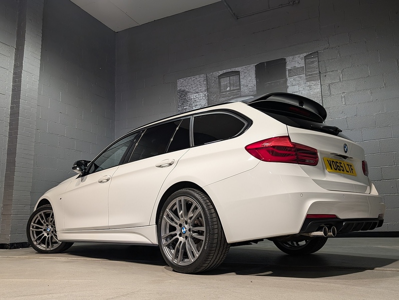 BMW 3.0 335d M Sport Touring 5dr Diesel Auto xDrive Euro 6 (s/s) (313 ps)