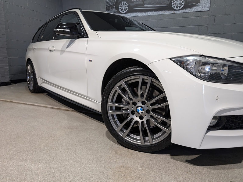 BMW 3.0 335d M Sport Touring 5dr Diesel Auto xDrive Euro 6 (s/s) (313 ps)