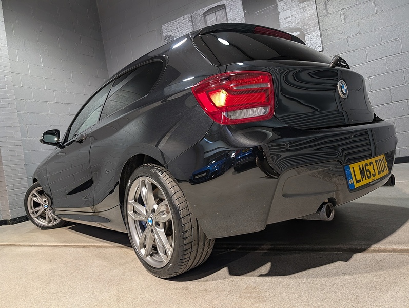 BMW 1 Series  Hatchback 3.0 Manual Petrol