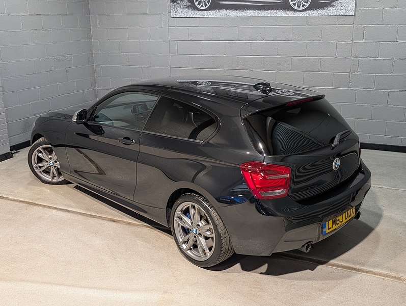 BMW 1 Series  Hatchback 3.0 Manual Petrol