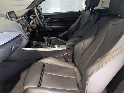 BMW 1 Series  Hatchback 3.0 Manual Petrol