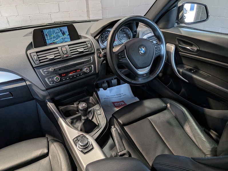 BMW 1 Series  Hatchback 3.0 Manual Petrol