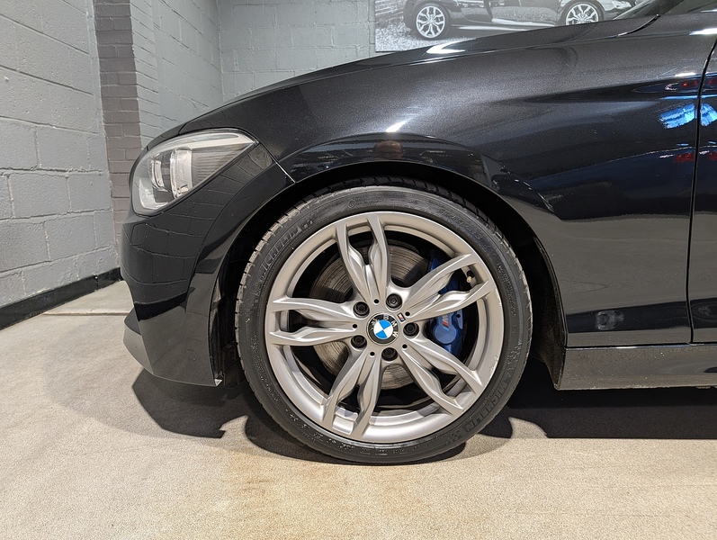 BMW 1 Series  Hatchback 3.0 Manual Petrol