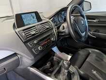 BMW 1 Series 1 Series  Hatchback 3.0 Manual Petrol - U13462