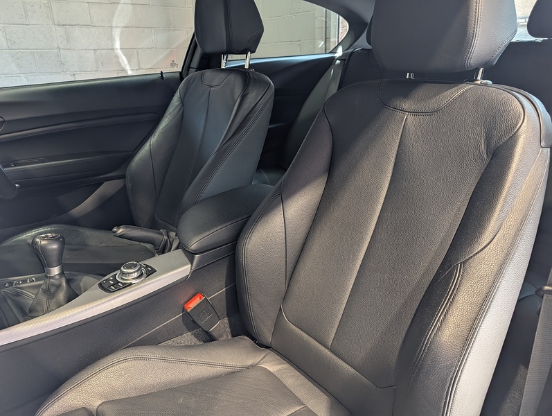 BMW 1 Series  Hatchback 3.0 Manual Petrol