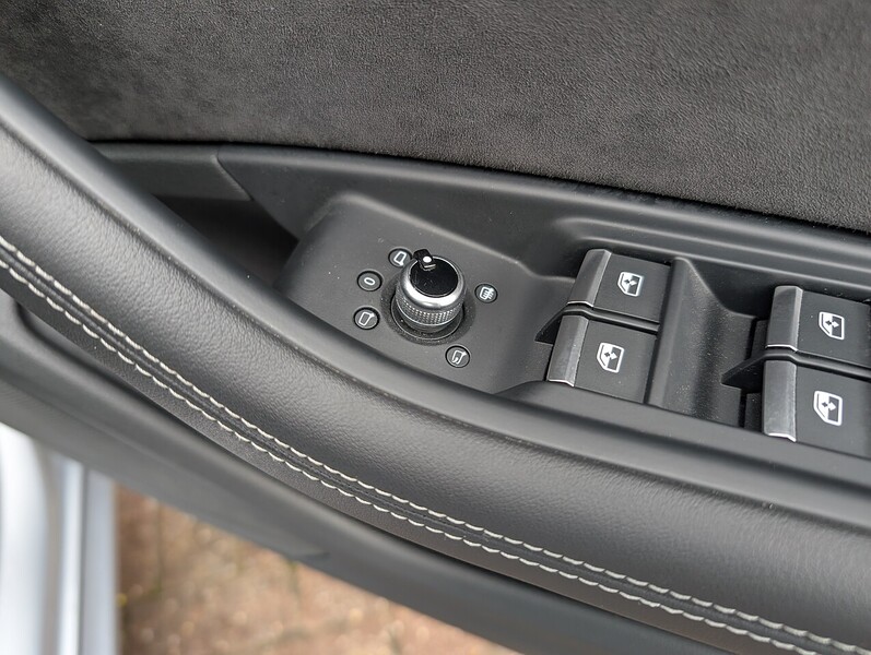 Audi 3.0 TFSI V6 Estate 5dr Petrol Tiptronic quattro Euro 6 (s/s) (354 ps)