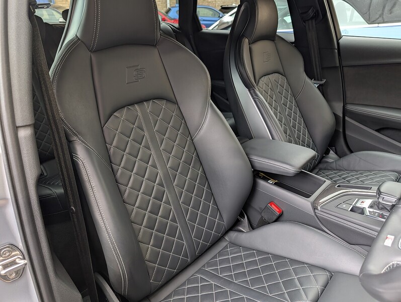 Audi 3.0 TFSI V6 Estate 5dr Petrol Tiptronic quattro Euro 6 (s/s) (354 ps)