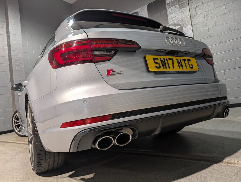 Audi 3.0 TFSI V6 Estate 5dr Petrol Tiptronic quattro Euro 6 (s/s) (354 ps)