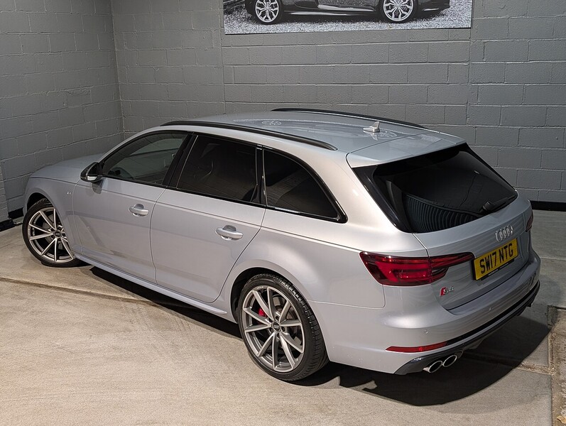 Audi 3.0 TFSI V6 Estate 5dr Petrol Tiptronic quattro Euro 6 (s/s) (354 ps)