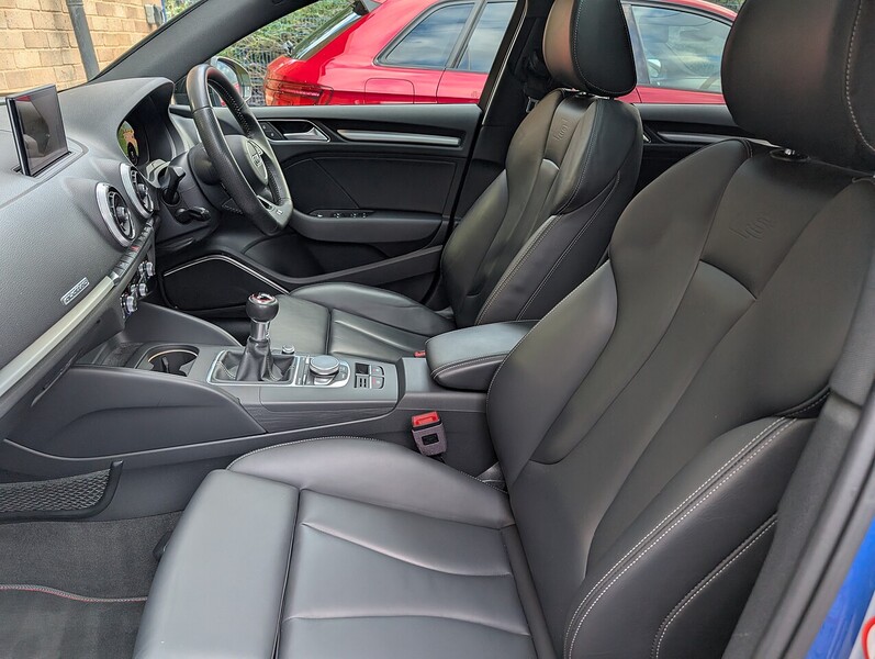 Audi 2.0 TFSI Black Edition Saloon 4dr Petrol Manual quattro Euro 6 (s/s) (310 ps)