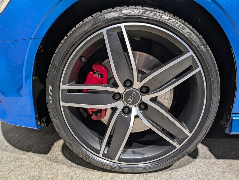 Audi 2.0 TFSI Black Edition Saloon 4dr Petrol Manual quattro Euro 6 (s/s) (310 ps)