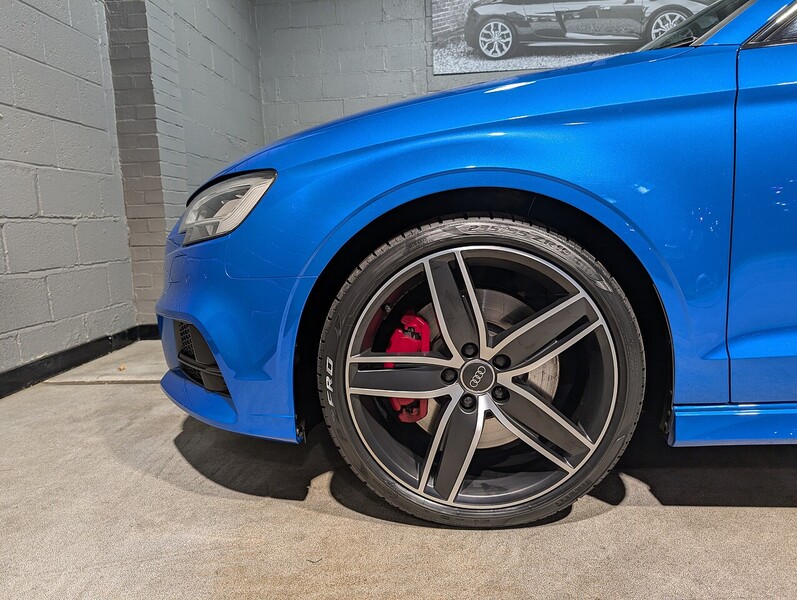 Audi 2.0 TFSI Black Edition Saloon 4dr Petrol Manual quattro Euro 6 (s/s) (310 ps)