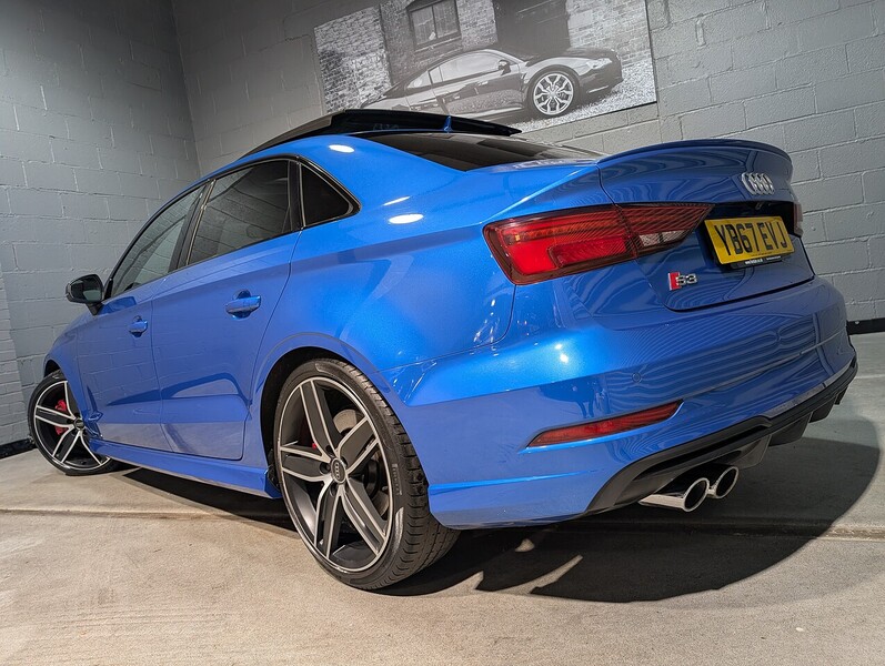 Audi 2.0 TFSI Black Edition Saloon 4dr Petrol Manual quattro Euro 6 (s/s) (310 ps)