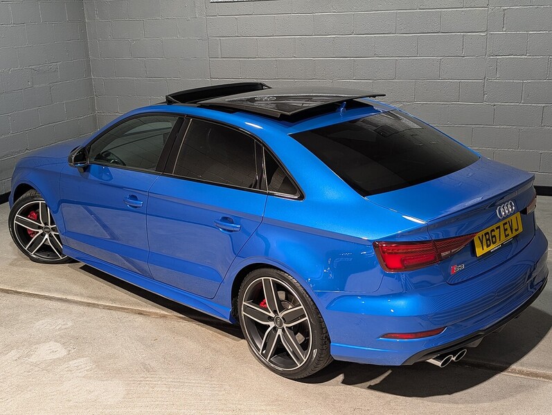 Audi 2.0 TFSI Black Edition Saloon 4dr Petrol Manual quattro Euro 6 (s/s) (310 ps)