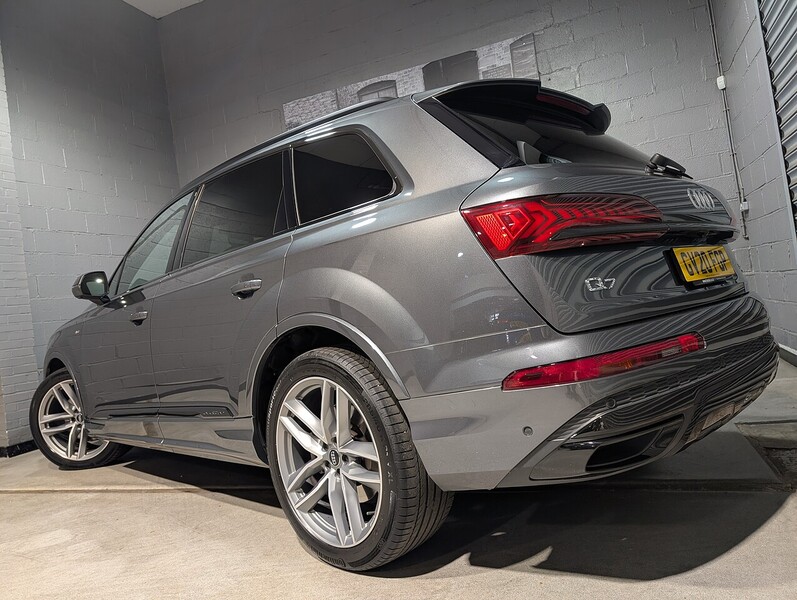 Audi 3.0 TFSI V6 55 S line SUV 5dr Petrol Tiptronic quattro Euro 6 (s/s) (340 ps)