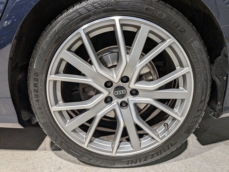 Audi 2.0 TDI 40 Black Edition Estate 5dr Diesel S Tronic quattro Euro 6 (s/s) (204 ps)