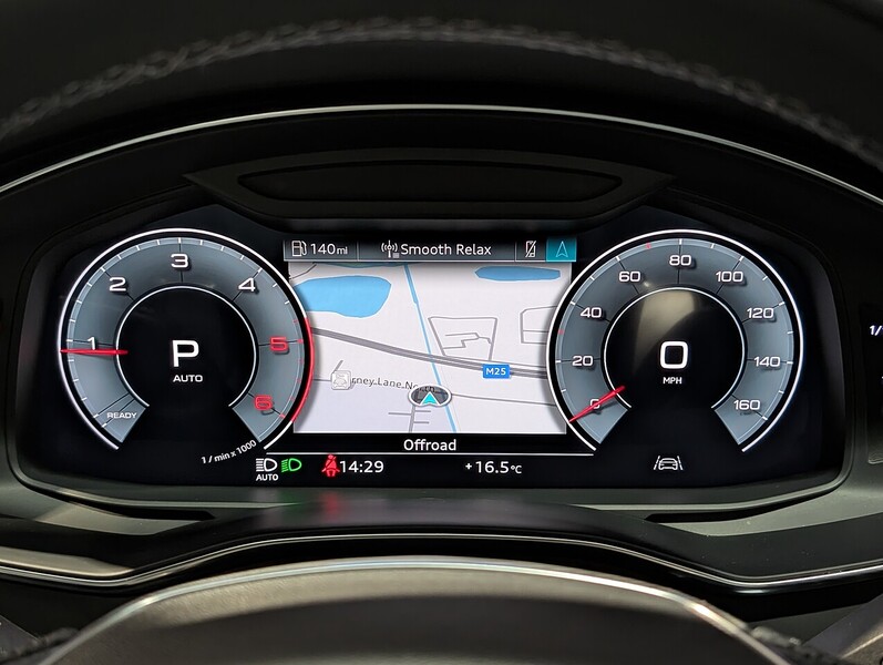 Audi 2.0 TDI 40 Black Edition Estate 5dr Diesel S Tronic quattro Euro 6 (s/s) (204 ps)