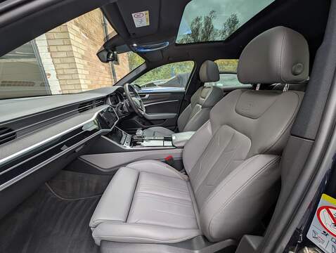 Audi 2.0 TDI 40 Black Edition Estate 5dr Diesel S Tronic quattro Euro 6 (s/s) (204 ps)