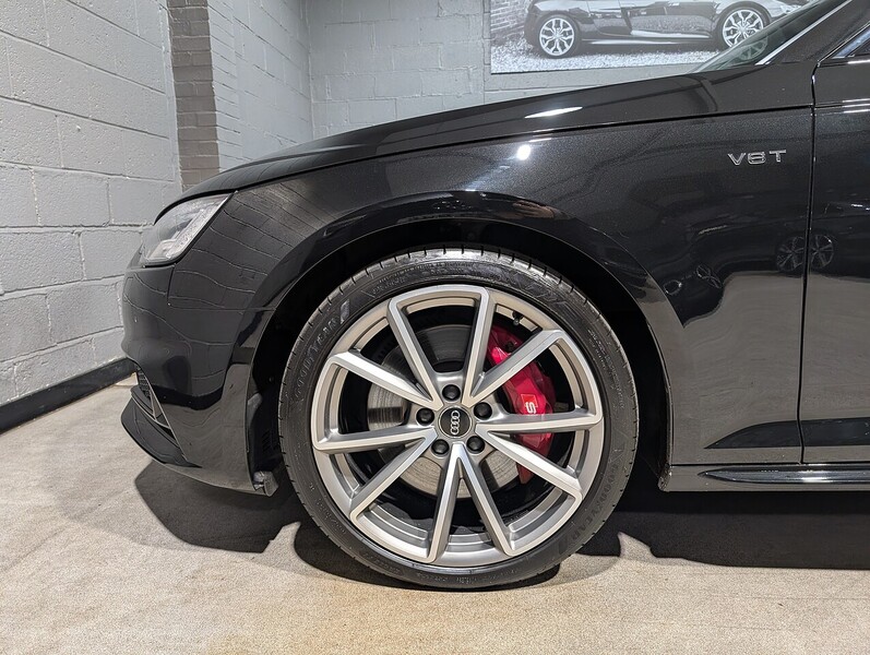 Audi 3.0 TFSI V6 Estate 5dr Petrol Tiptronic quattro Euro 6 (s/s) (354 ps)