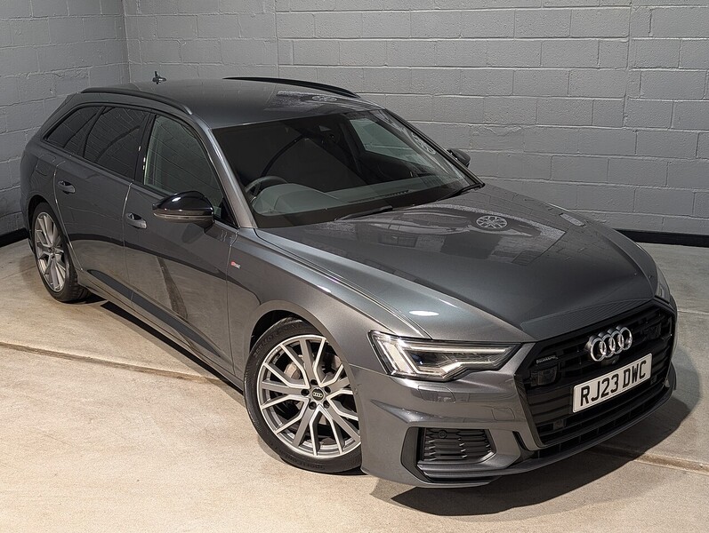 Audi 2.0 TFSI 45 Black Edition Estate 5dr Petrol S Tronic quattro Euro 6 (s/s) (265 ps)