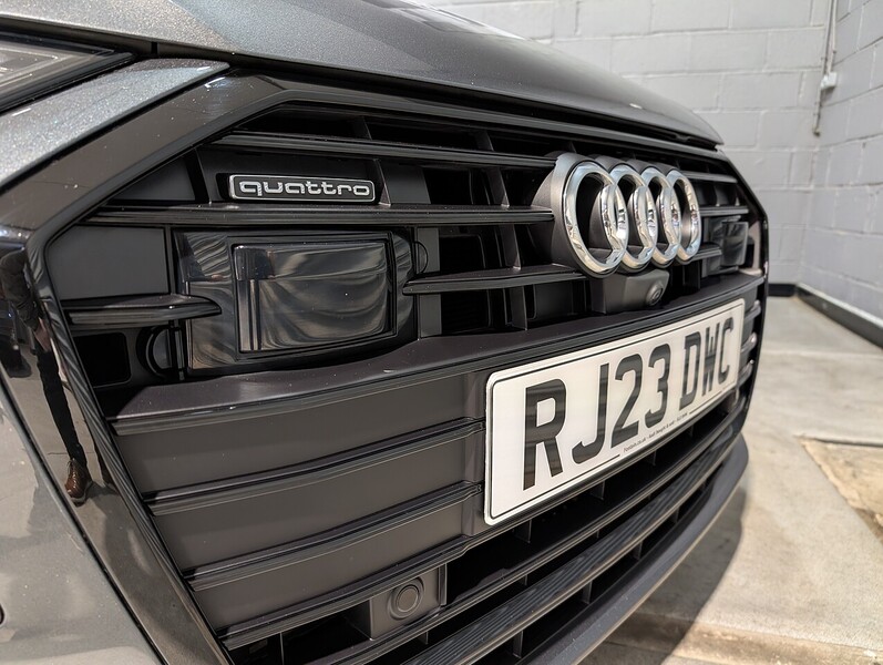 Audi 2.0 TFSI 45 Black Edition Estate 5dr Petrol S Tronic quattro Euro 6 (s/s) (265 ps)