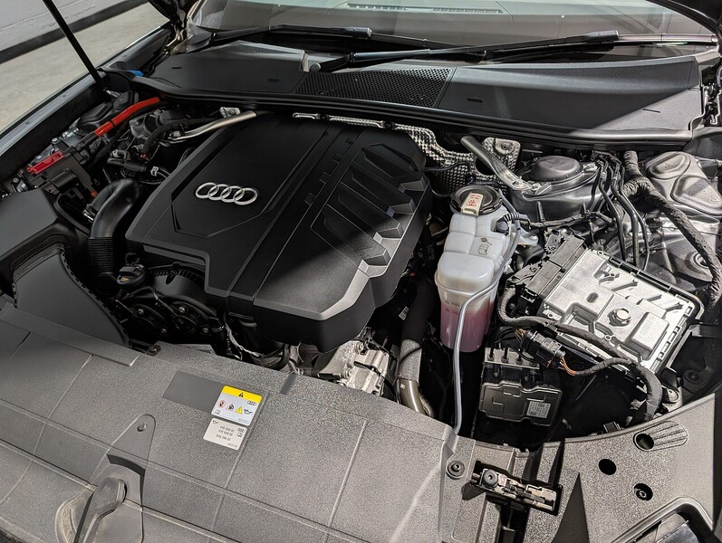Audi 2.0 TFSI 45 Black Edition Estate 5dr Petrol S Tronic quattro Euro 6 (s/s) (265 ps)