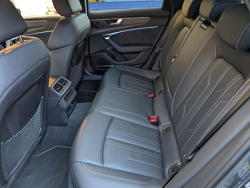 Audi 2.0 TFSI 45 Black Edition Estate 5dr Petrol S Tronic quattro Euro 6 (s/s) (265 ps)