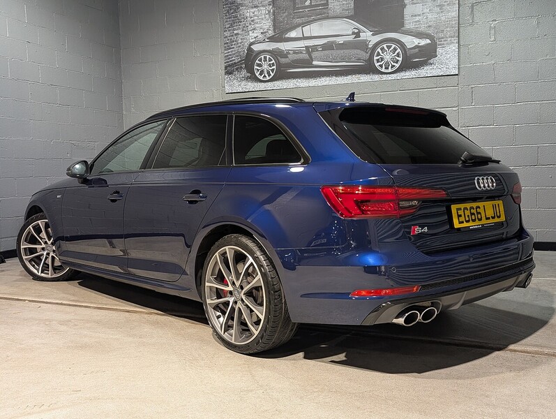 Audi 3.0 TFSI V6 Estate 5dr Petrol Tiptronic quattro Euro 6 (s/s) (354 ps)