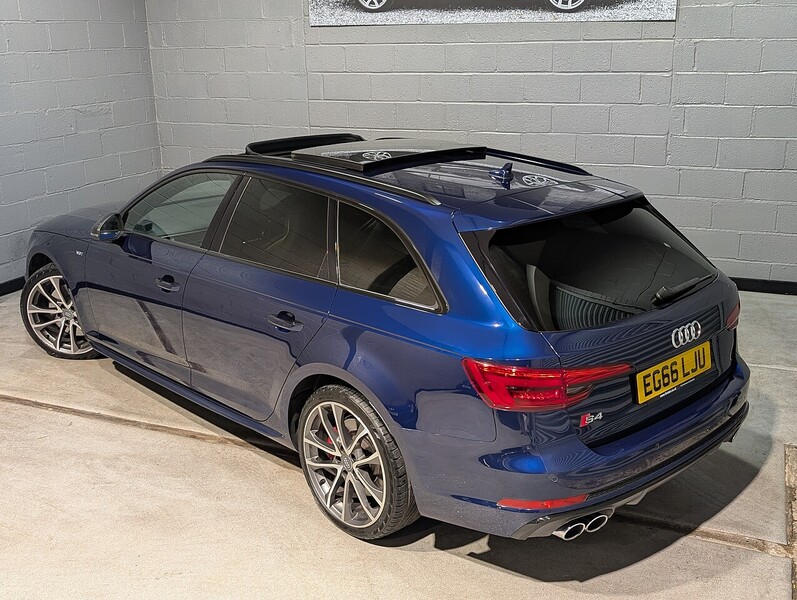 Audi 3.0 TFSI V6 Estate 5dr Petrol Tiptronic quattro Euro 6 (s/s) (354 ps)