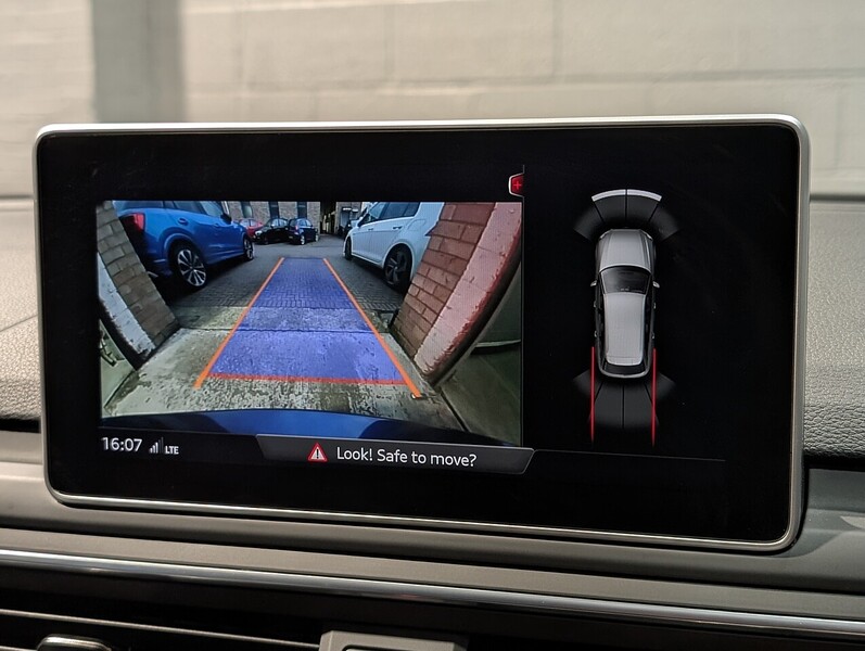 Audi 3.0 TFSI V6 Estate 5dr Petrol Tiptronic quattro Euro 6 (s/s) (354 ps)