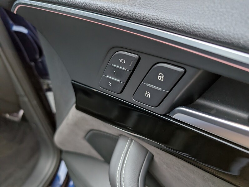 Audi 3.0 TFSI V6 Estate 5dr Petrol Tiptronic quattro Euro 6 (s/s) (354 ps)