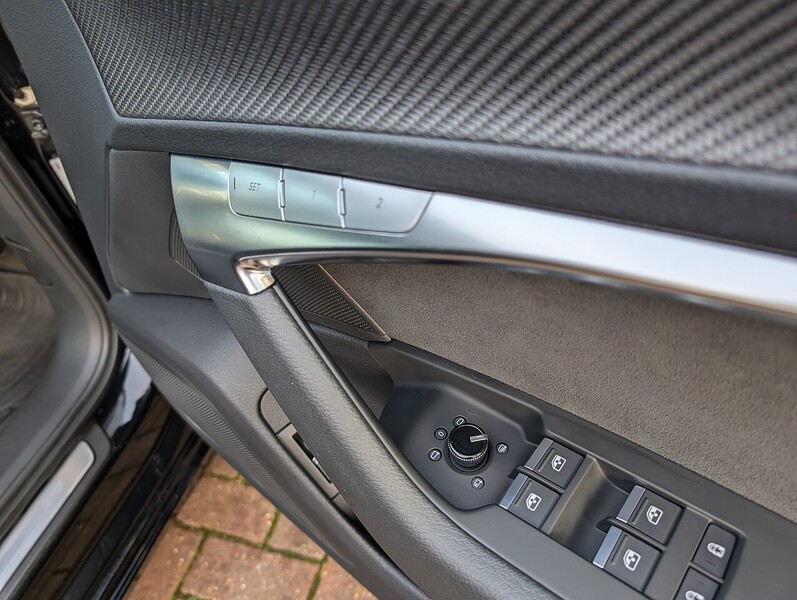 Audi 3.0 TDI V6 50 Black Edition Estate 5dr Diesel Tiptronic quattro Euro 6 (s/s) (286 ps)