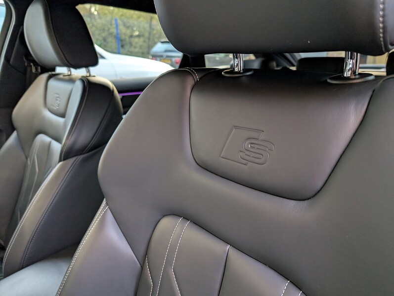 Audi 3.0 TDI V6 50 Black Edition Estate 5dr Diesel Tiptronic quattro Euro 6 (s/s) (286 ps)