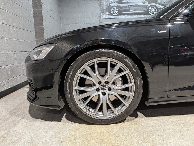 Audi 3.0 TDI V6 50 Black Edition Estate 5dr Diesel Tiptronic quattro Euro 6 (s/s) (286 ps)