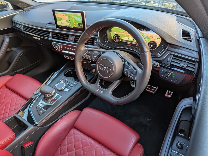 Audi 3.0 TFSI V6 Estate 5dr Petrol Tiptronic quattro Euro 6 (s/s) (354 ps)