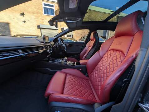 Audi 3.0 TFSI V6 Estate 5dr Petrol Tiptronic quattro Euro 6 (s/s) (354 ps)