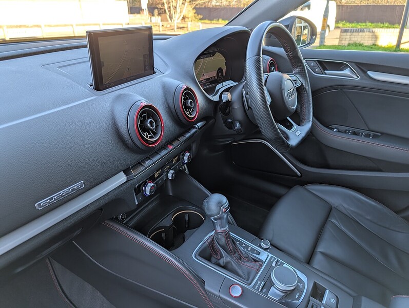 Audi 2.0 TFSI Black Edition Sportback 5dr Petrol S Tronic quattro Euro 6 (s/s) (300 ps)