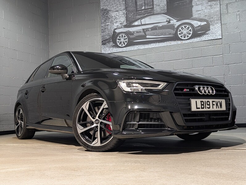 Audi 2.0 TFSI Black Edition Sportback 5dr Petrol S Tronic quattro Euro 6 (s/s) (300 ps)