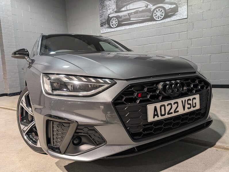 Audi 3.0 TDI V6 Black Edition Estate 5dr Diesel Tiptronic quattro Euro 6 (s/s) (341 ps)