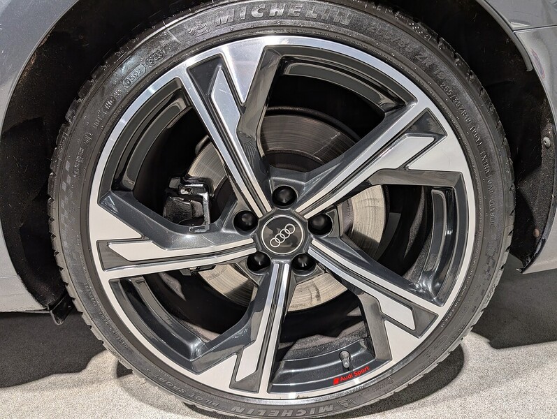 Audi 3.0 TDI V6 Black Edition Estate 5dr Diesel Tiptronic quattro Euro 6 (s/s) (341 ps)