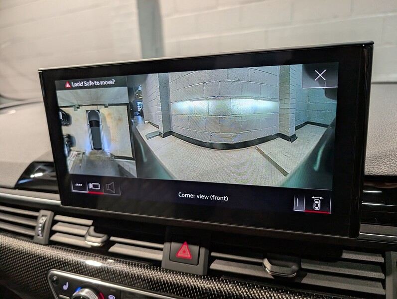 Audi 3.0 TDI V6 Black Edition Estate 5dr Diesel Tiptronic quattro Euro 6 (s/s) (341 ps)