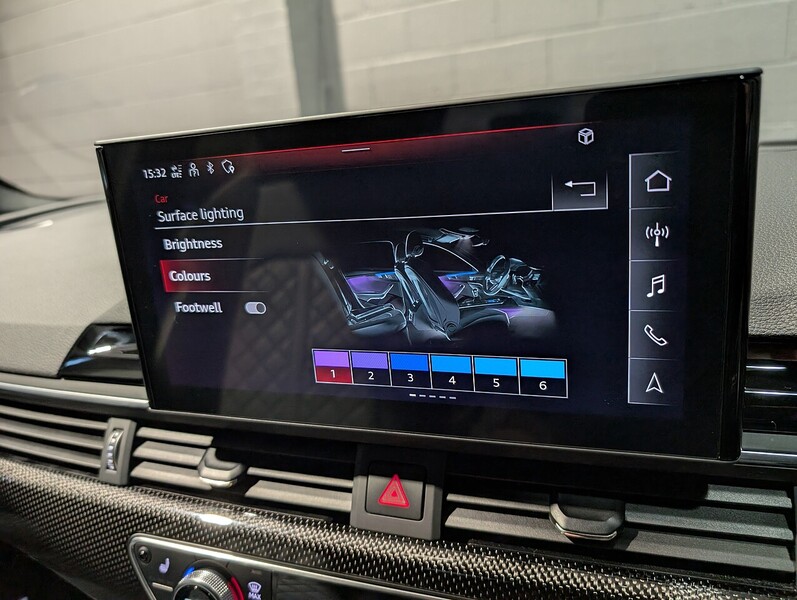 Audi 3.0 TDI V6 Black Edition Estate 5dr Diesel Tiptronic quattro Euro 6 (s/s) (341 ps)