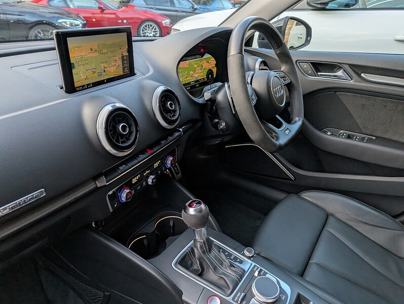 Audi 2.5 TFSI Sportback 5dr Petrol S Tronic quattro Euro 6 (s/s) (400 ps)