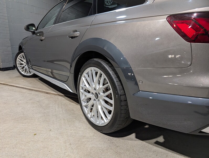 Audi 2.0 TFSI 45 Vorsprung Estate 5dr Petrol S Tronic quattro Euro 6 (s/s) (265 ps)